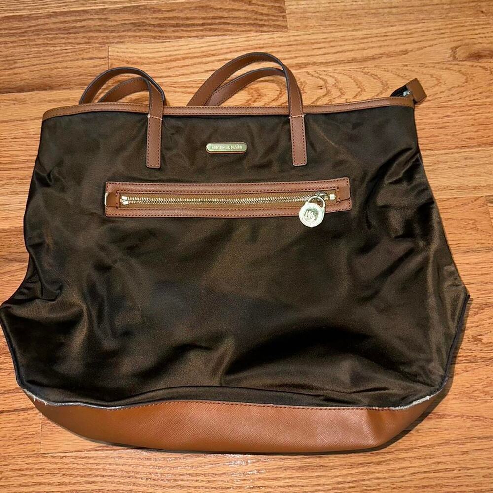 Michael kors brown leather tote